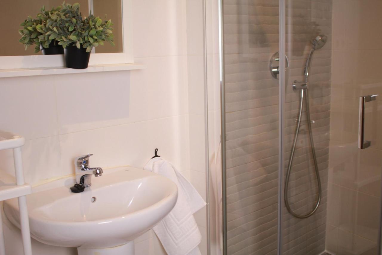 Zahira Suites Granada Luaran gambar