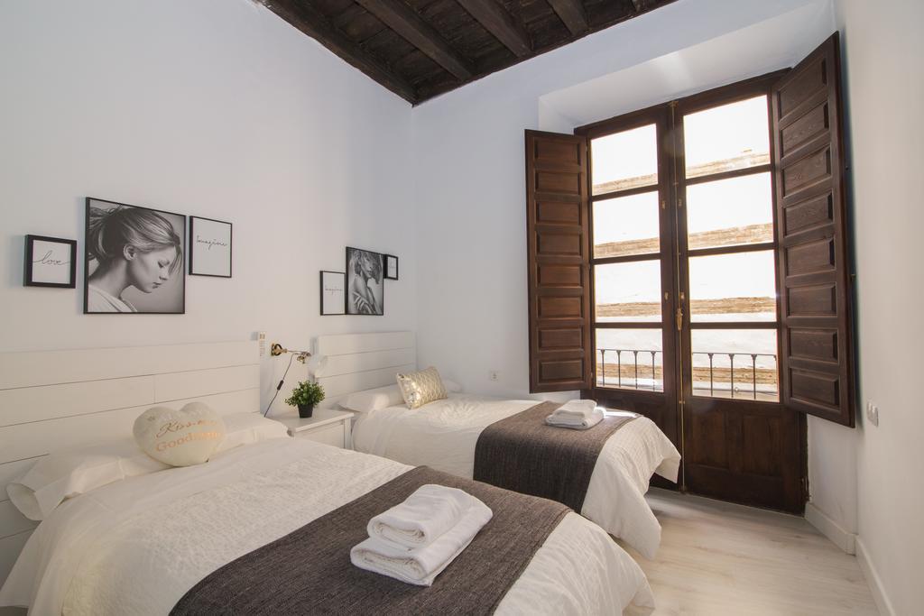 Zahira Suites Granada Luaran gambar
